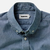 Close up of collar