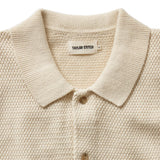 Close up of collar