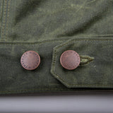 Close up on waist adjustment buttons