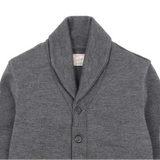 Close up of shawl collar